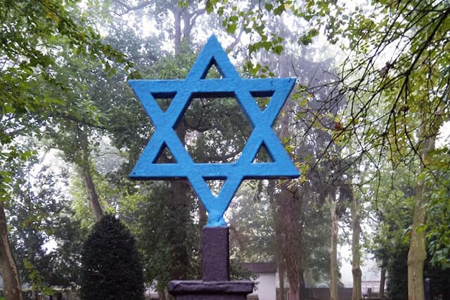 Jüdischer Friedhof Lübbecke - Stern